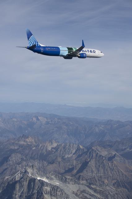 NASA image: NASA’s DC-8 aircraft tracks fuel in ecoDemonstrator 2023 project with Boeing, partners