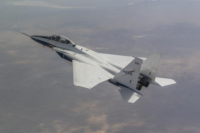 NASA’s F-15B Conducts Calibration Flight for Shock Sensing Probe