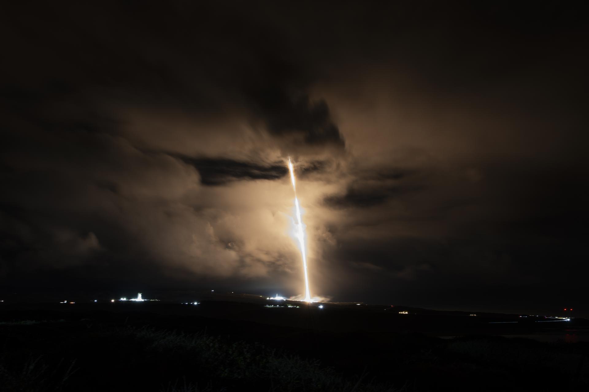 The first stage of a SpaceX Falcon 9 rocket lands at Vandenberg Space Force Base’s Landing Zone 4 in California on Sunday, Nov. 16, 2025, following the launch of the international Sentinel-6B spacecraft lifting off from Vandenberg’s Space Launch Complex 4 East. A collaboration between NASA, ESA (European Space Agency), EUMETSAT (European Organisation for the Exploitation of Meteorological Satellites), and the National Oceanic and Atmospheric Administration (NOAA), Sentinel-6B is designed to measure sea levels down to roughly an inch for about 90% of the world’s oceans.
