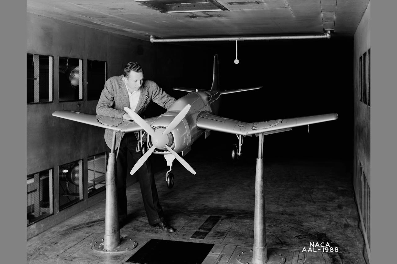 NACA Ames Research Center 7x10_foot Wind Tunnel test of the Douglas XSB2D-1 model