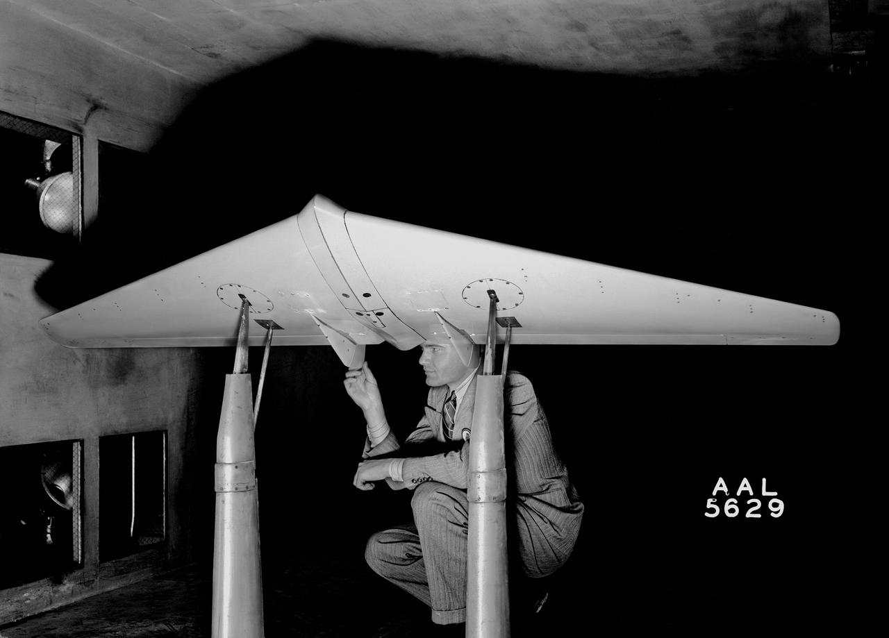 Avion MX-365 (XP-79) Wing 7x10ft w.t. @ Ames Research Center, Moffett Field, CA