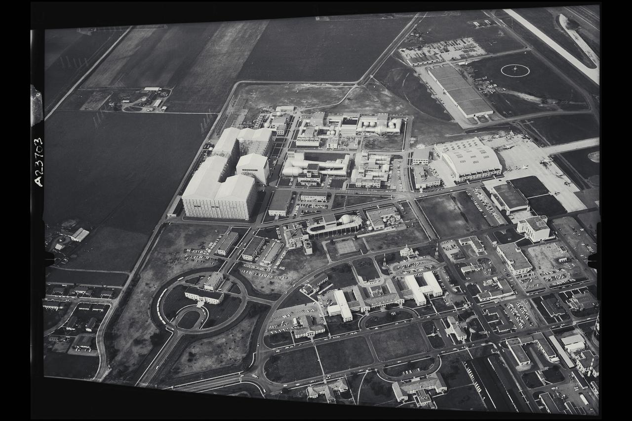 Aerial of Ames Aernautical Laboratory
