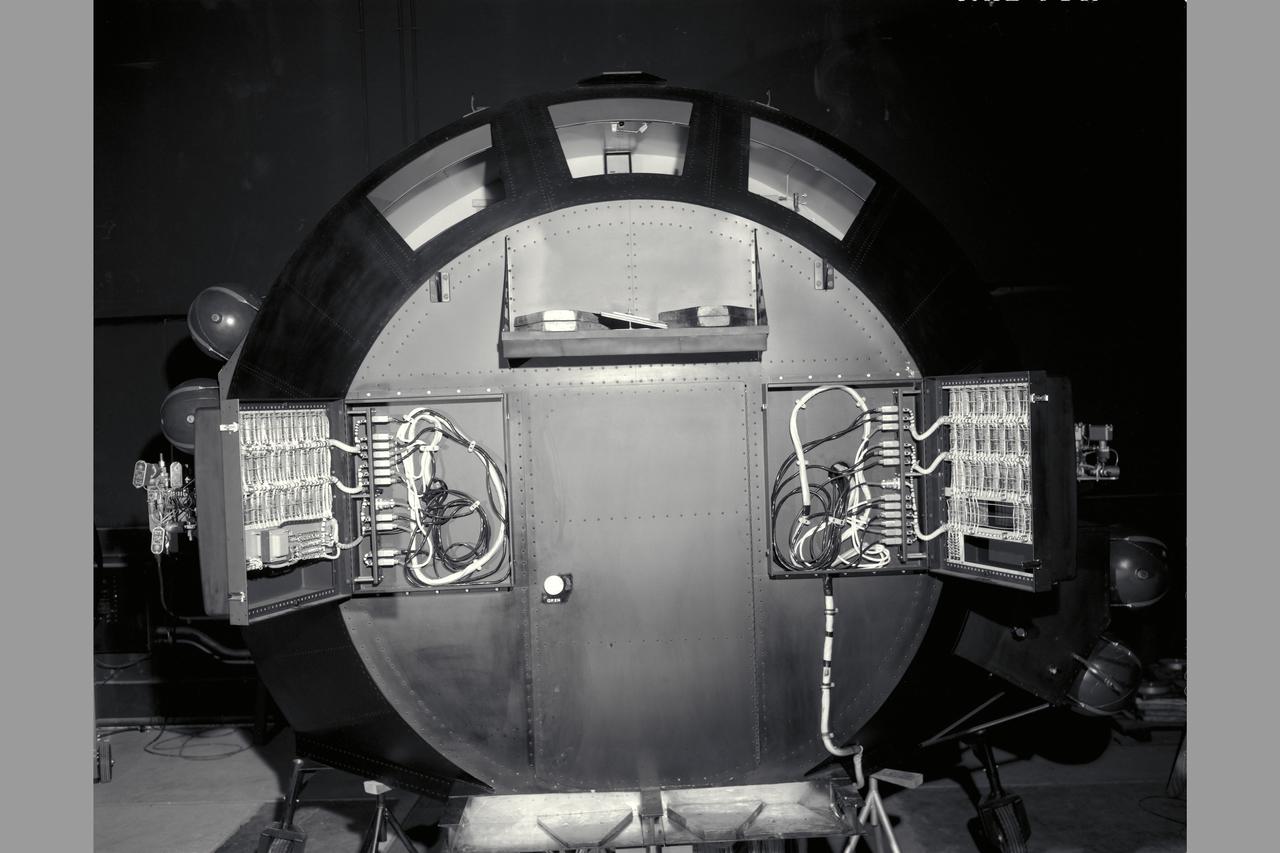 Apollo Capsule simulator