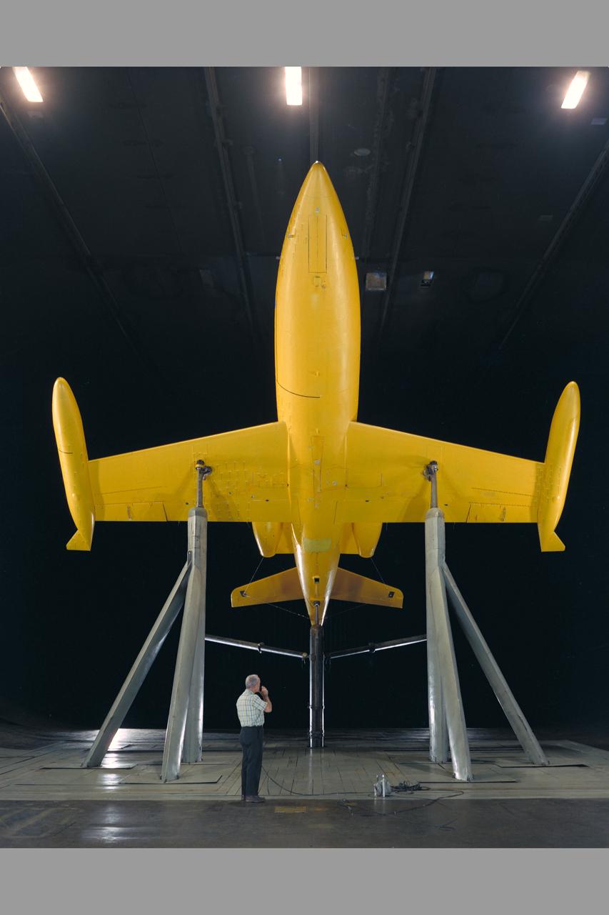 Lear Jet in 40 x 80 ft. Wind Tunnel with Ed Varrette.  Angle of Attack=40 degrees.