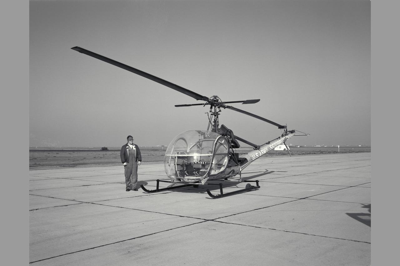 3/4 FRONT VIEW OF HILLER H-23C (USA 56-2288).  USE OF THE HILLER H-23 HELICOPTER AS AN AID IN ESTABLISHING SATISFACTORY FLYING QUALITIES & REQUIREMENTS FOR VTOL AIRCRAFT.  Rotocraft Research.  NASA SP Flight Research at Ames: 57 Years of Development and Validation of Aeronautical Technology