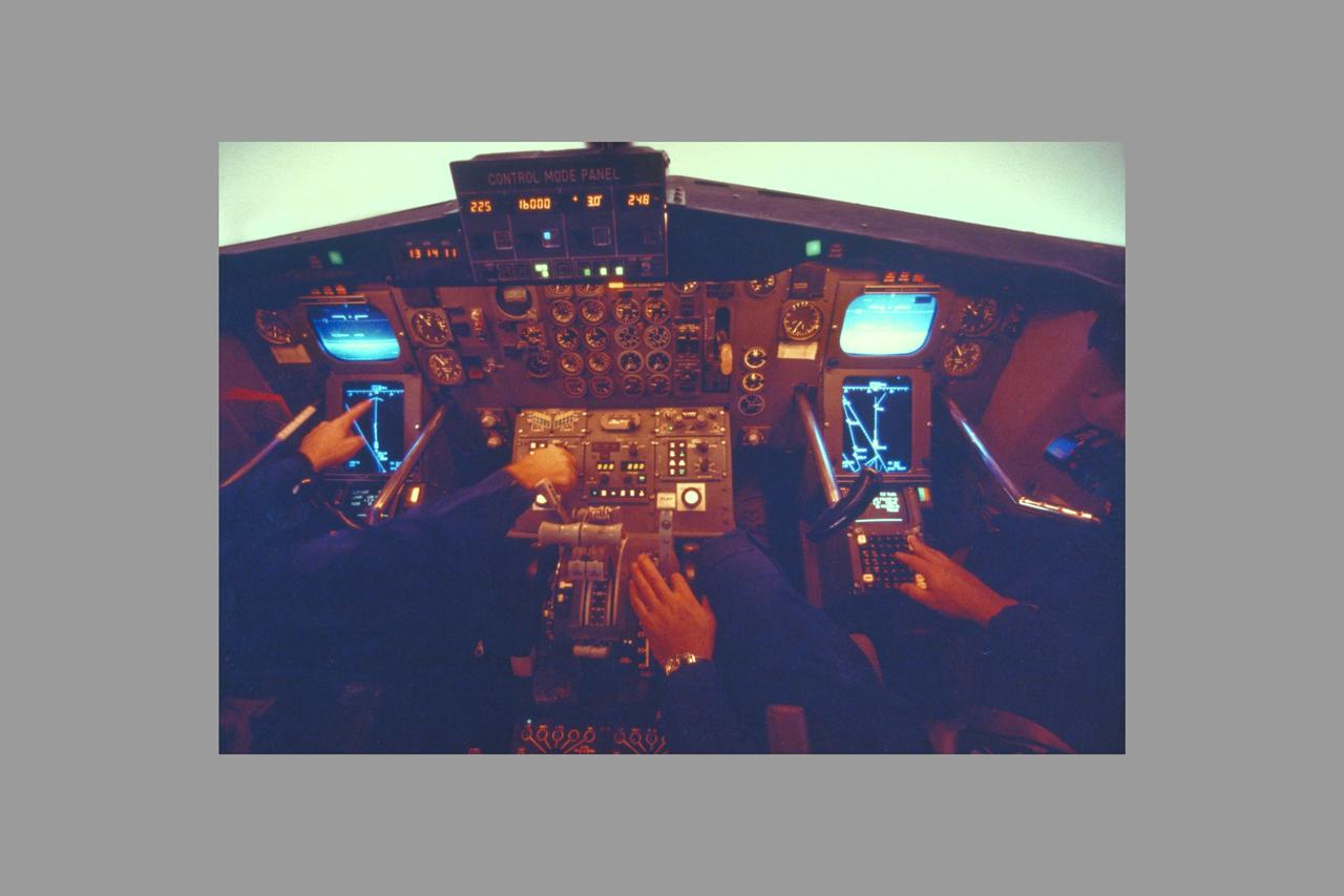 Boeing model 747 flight deck (photo courtesy: National Geographic)
