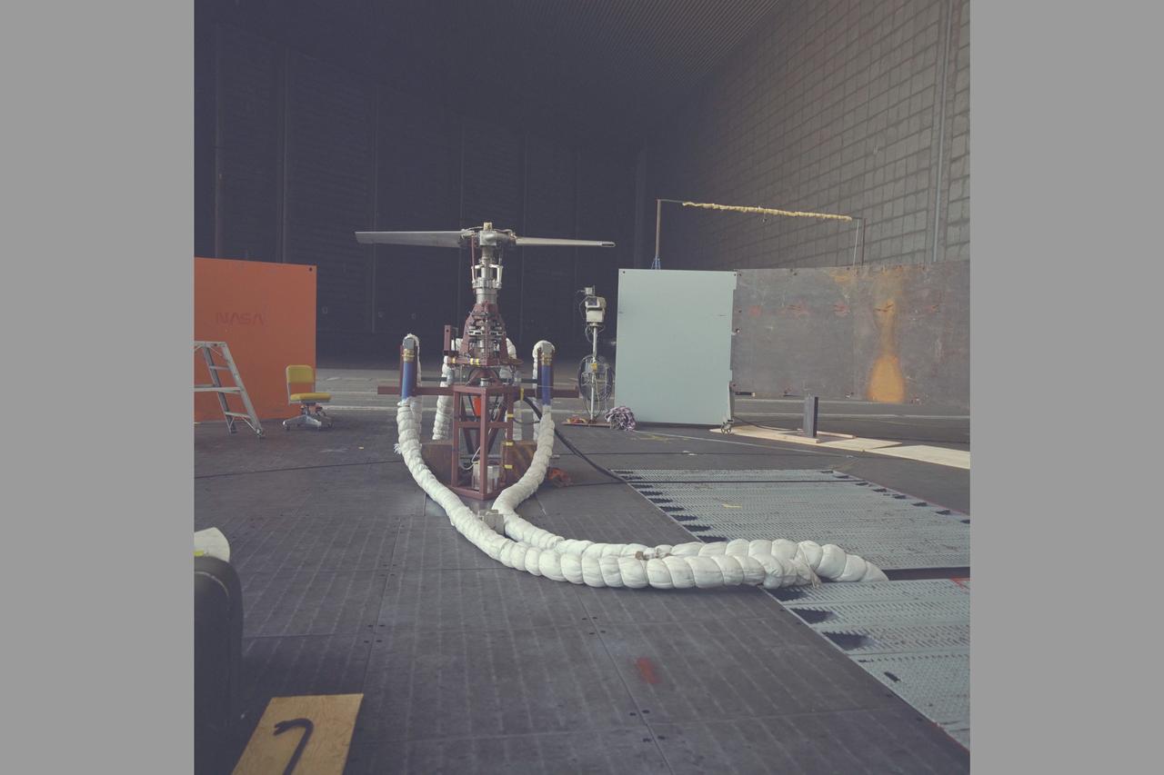 Canard Rotor test 80x120ft. w.t test-80-0024