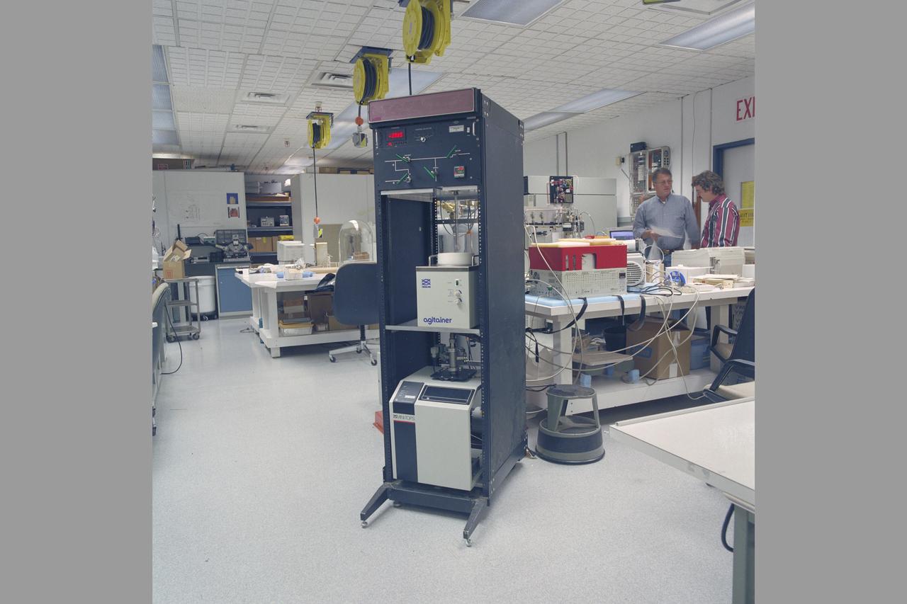 Mars Environmental Chamber. Absorption Compression for Mars ISRU (In-SITU Resource Utilization) N-239.