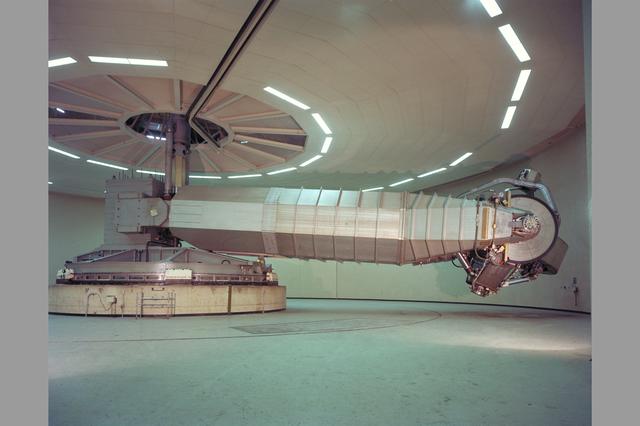 NASA image: ARC-1971-AC71-6490