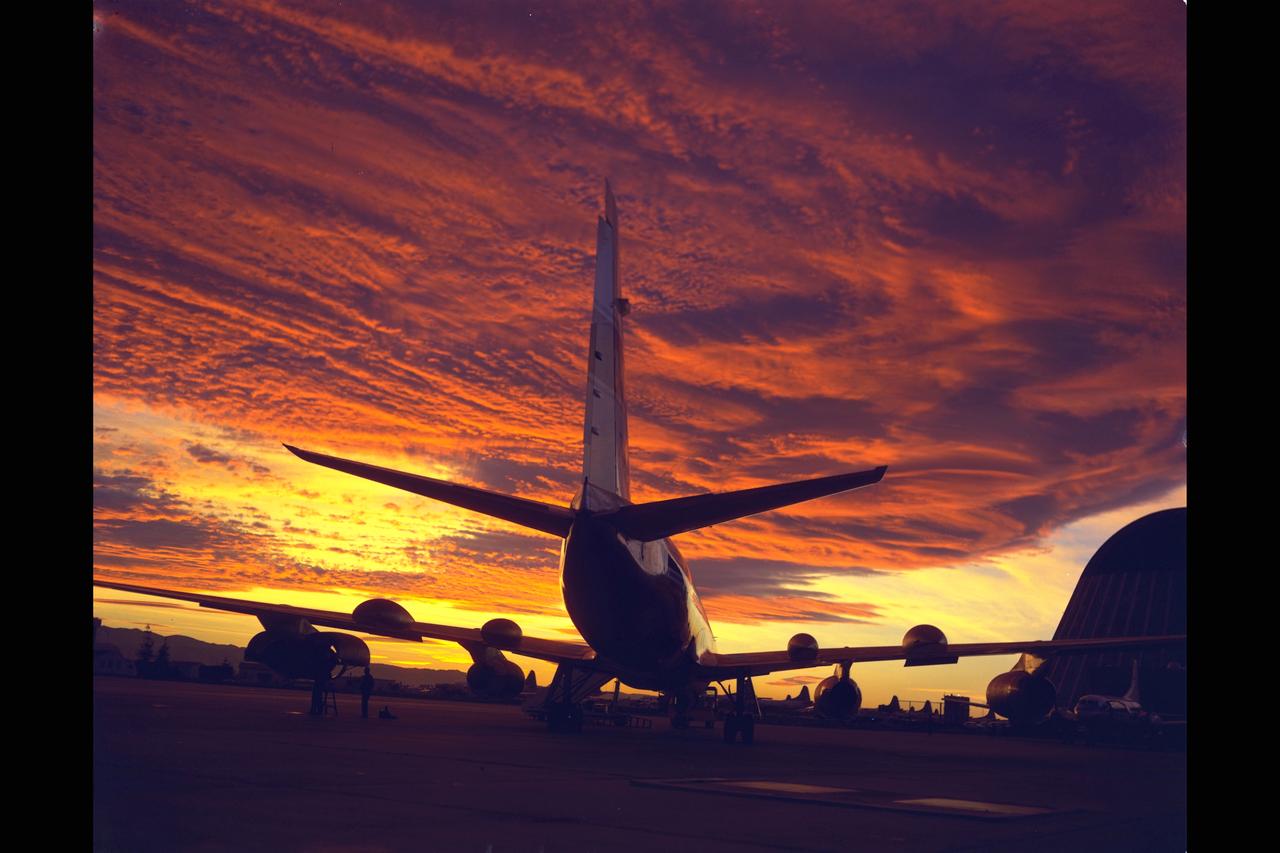 CV-990 (NASA 711) on Ames ramp at sunrise