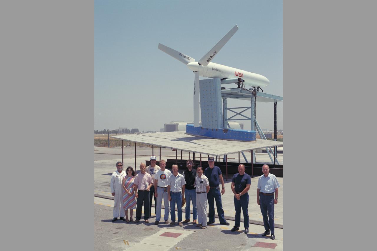 JVX/ATB Rotor Blade Project: Bell Boeing Rotor for the XV-15 tilt rotor Research Aircraft (TRRA) and test crew in front of the OARF