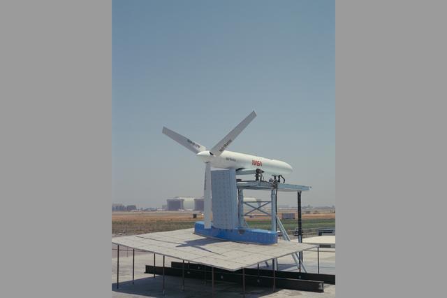 NASA image: ARC-1976-AC84-0176-26