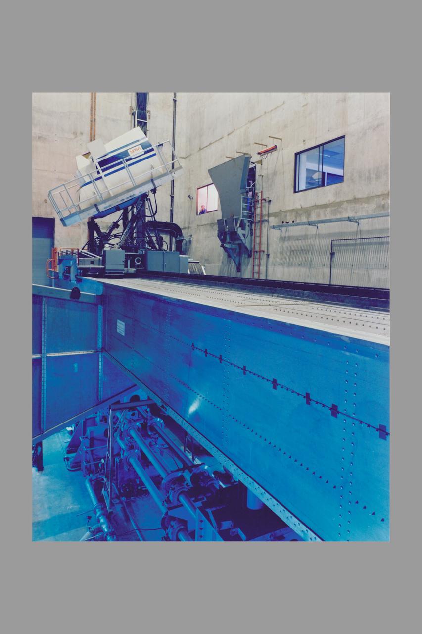 N-243A Vertical Motion Simulator