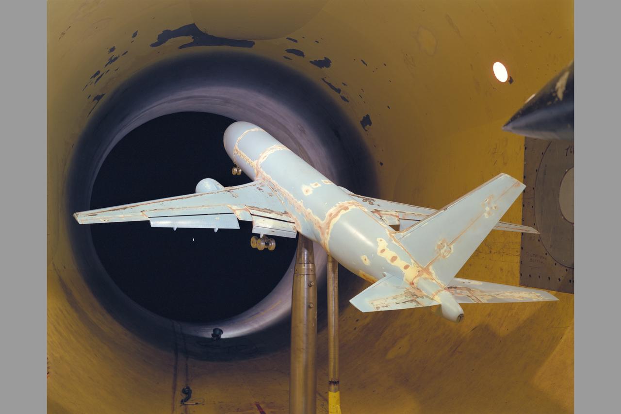 Boeing 767  Model in 12 Ft. W. T. Test -363