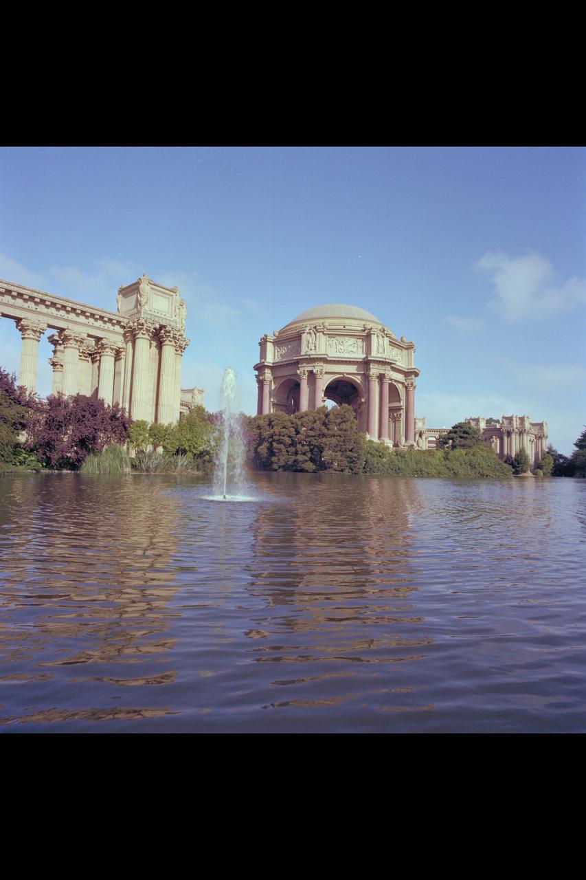 Recruiting Brochure: The Palace of Fine Arts, The Exploratorium in San Francisco