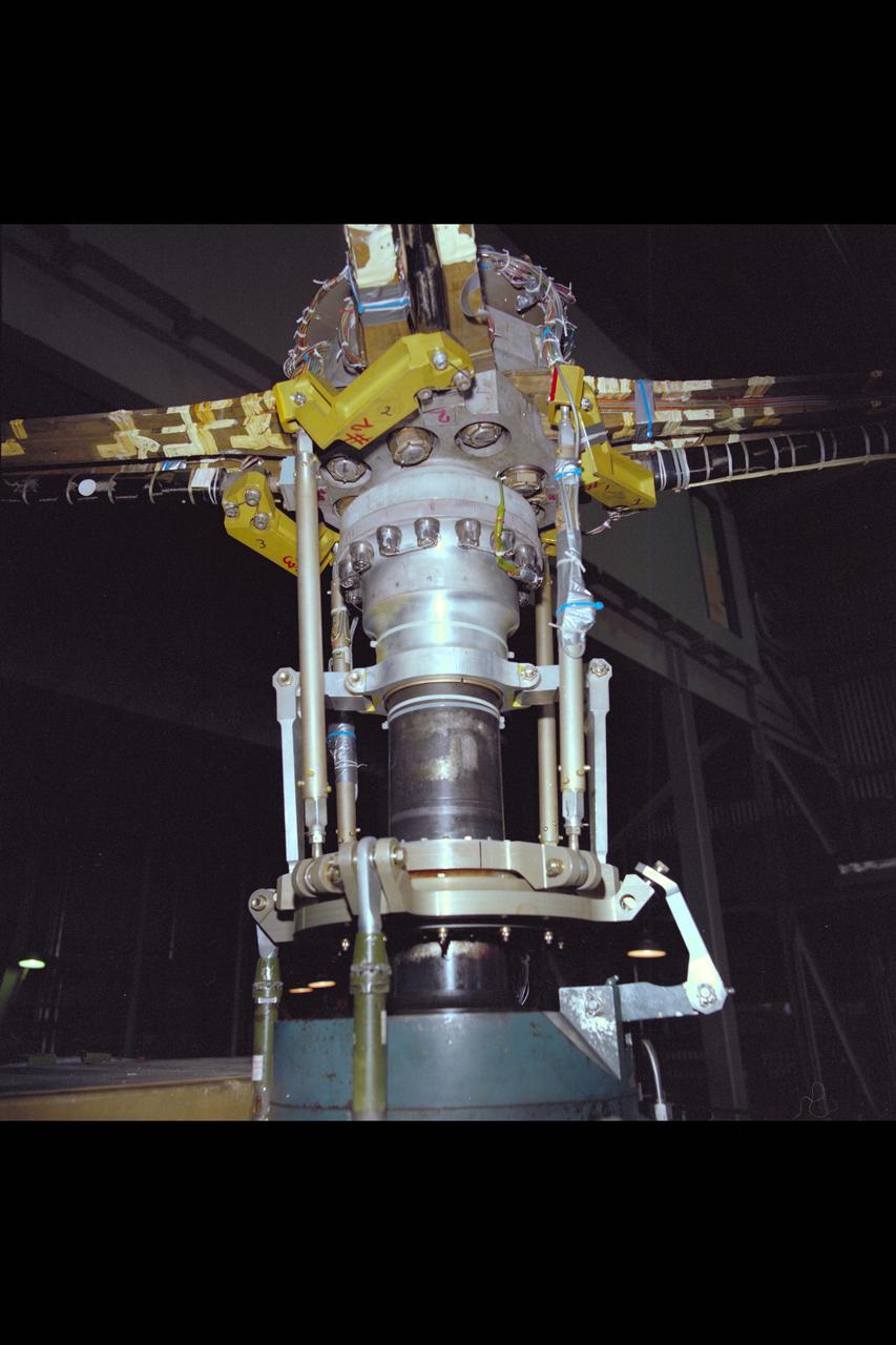 Bearingless Main Rotor