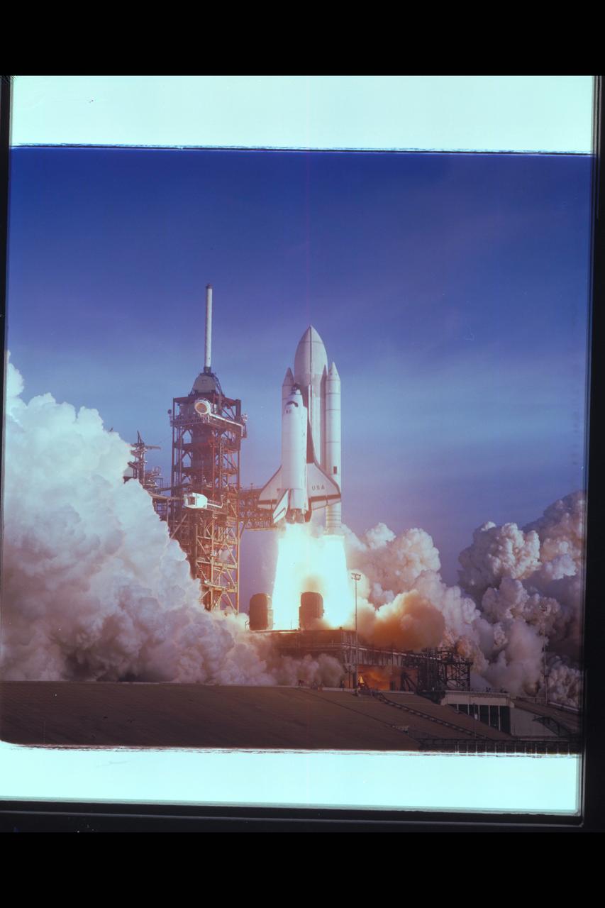 Space Shuttle Columbia Launch at NASA KSC (Kennedy Space Center) Ref: 108-KSC-81PC-382