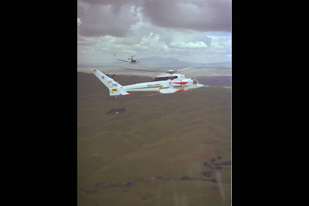 RSRA (NASA-740) in flight: Flight 14 as a compound helicopter-fixed wing aircraft