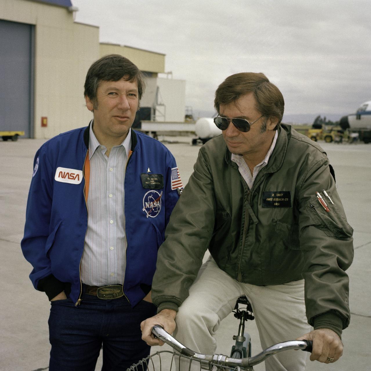 J. Brown and R Tinkey ready C-141 KAO (NASA 714) departure from Ames Research Center, CA for Australia.