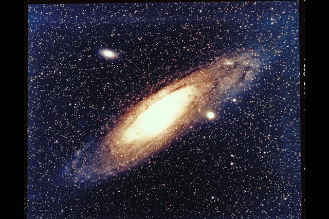 NASA image: ARC-1983-AC83-0565-2