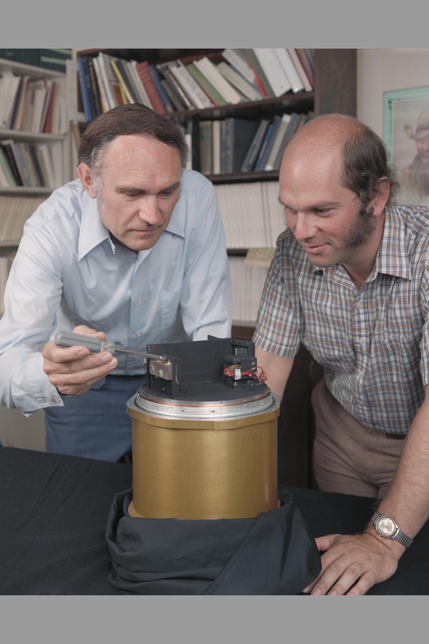 Laser Faint Object Grating Spectrometer (Frogs) with F. Witteborn and Jesse Bregman.