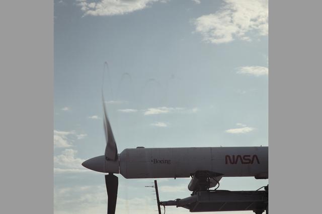 NASA image: ARC-1984-AC84-0473-73