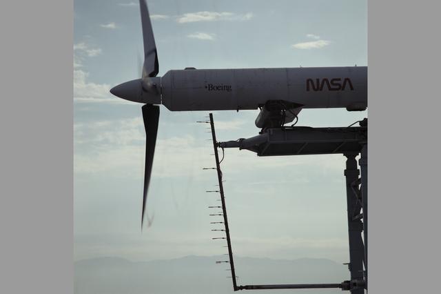 NASA image: ARC-1984-AC84-0473-75