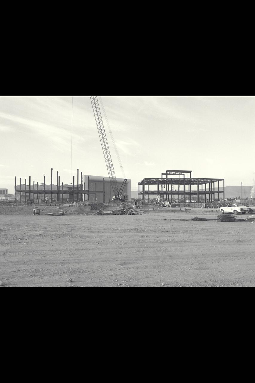 N-258 NAS (Numerical Aerodynamic Simualtion) Facility,  aerials of (pre) construction site,  Framing