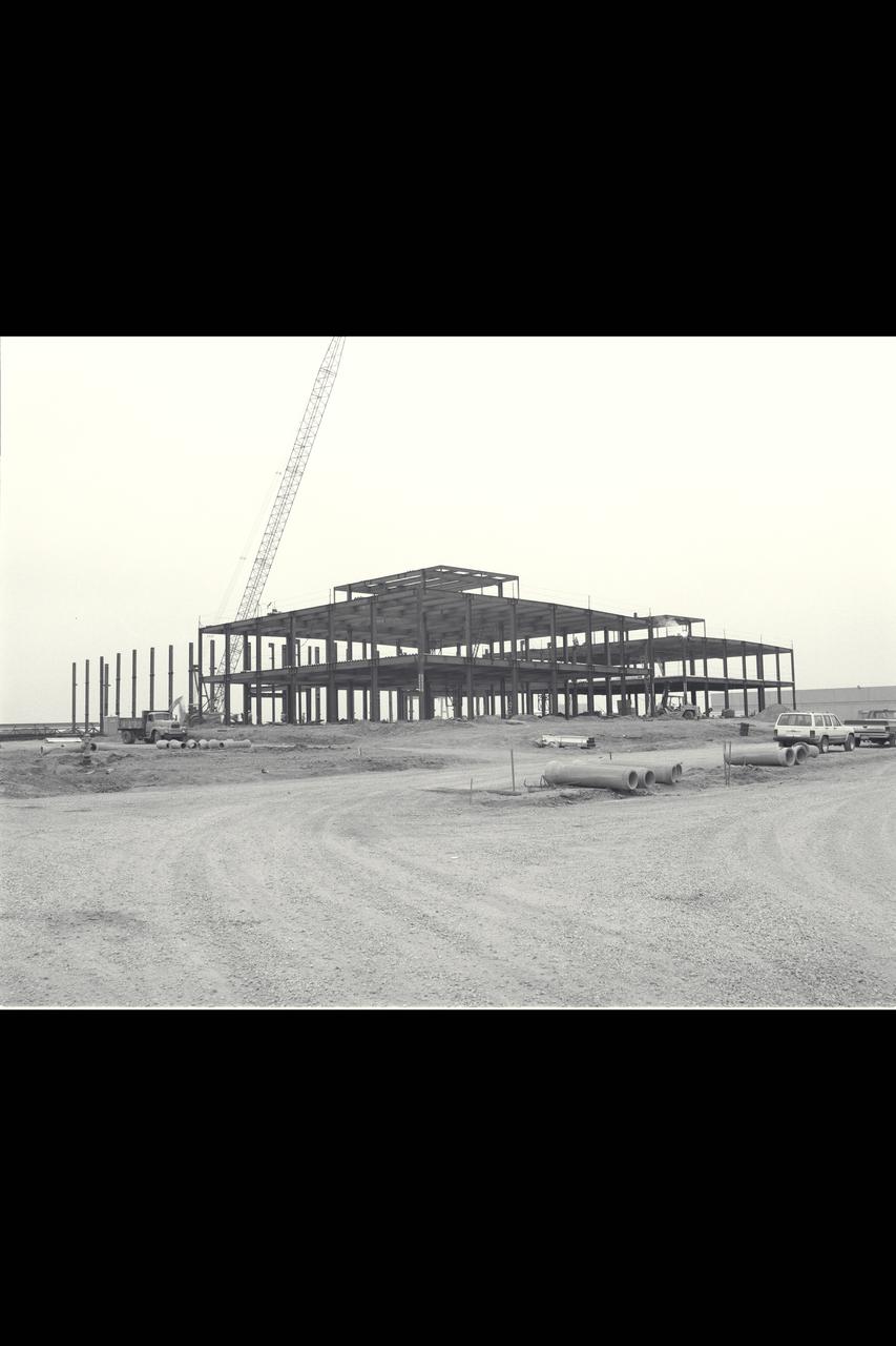 N-258 NAS (Numerical Aerodynamic Simualtion) Facility,  aerials of (pre) construction site,  Framing