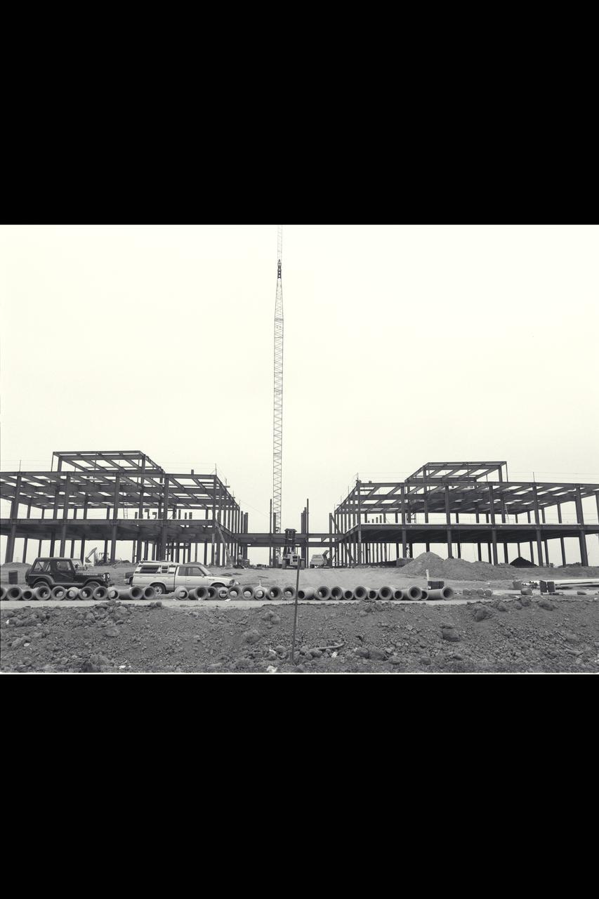 N-258 NAS (Numerical Aerodynamic Simualtion) Facility,  aerials of (pre) construction site,  Framing