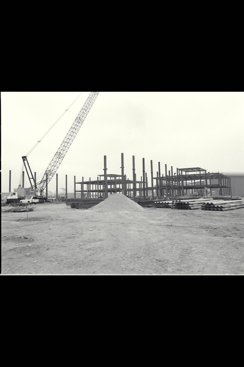 N-258 NAS (Numerical Aerodynamic Simualtion) Facility,  aerials of (pre) construction site,  Framing