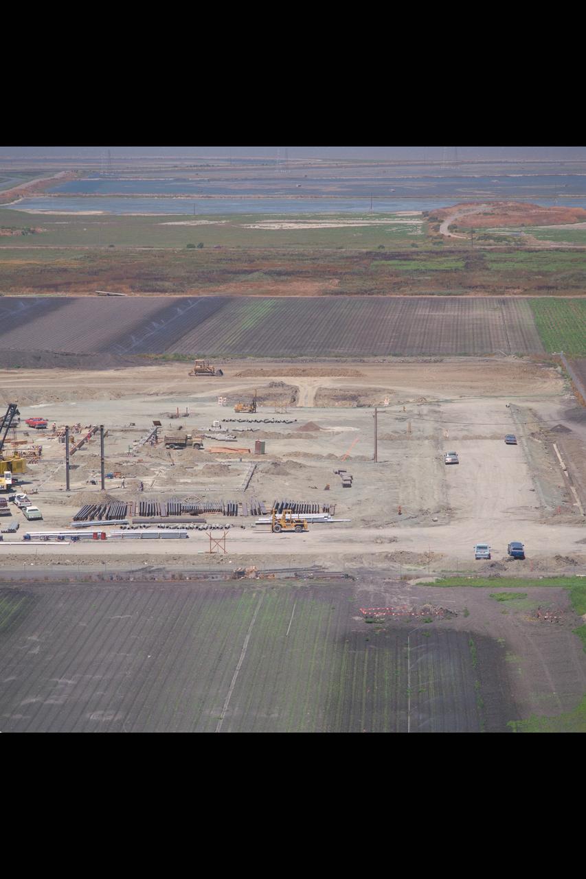 N-258 NAS (Numerical Aerodynamic Simualtion) Facility, aerials of (pre) construction site, Foundation