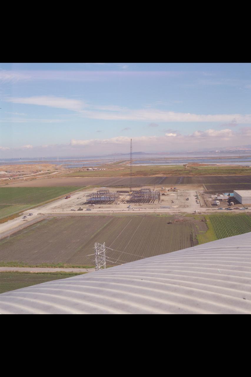 N-258 NAS (Numerical Aerodynamic Simulation) Facility, Roof Top Aerials of construction site, framing
