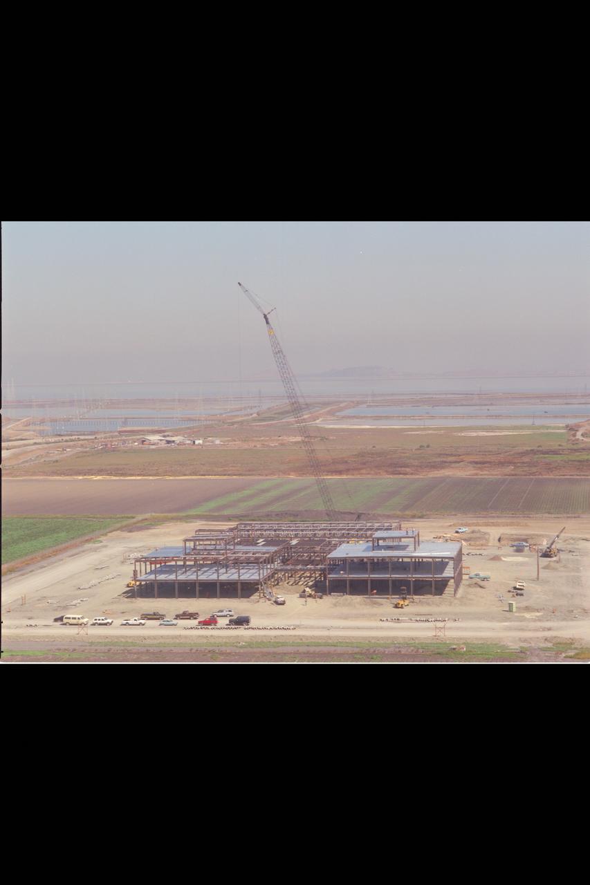 N-258 NAS (Numerical Aerodynamic Simulation) Facility, Roof Top Aerials of construction site, framing