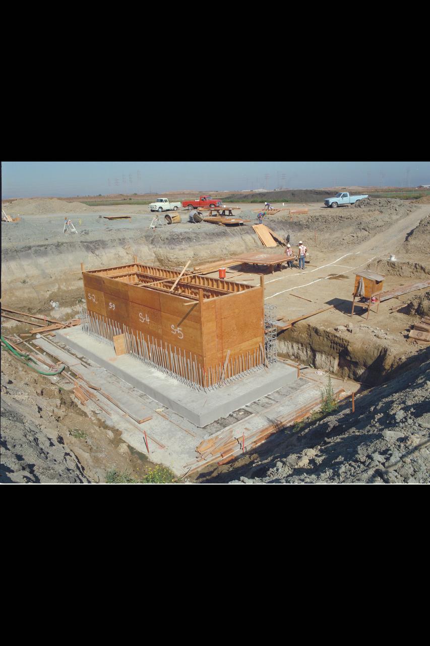 N-258 NAS (Numerical Aerodynamic Simulation) Facility, Roof Top Aerials of construction site, framing