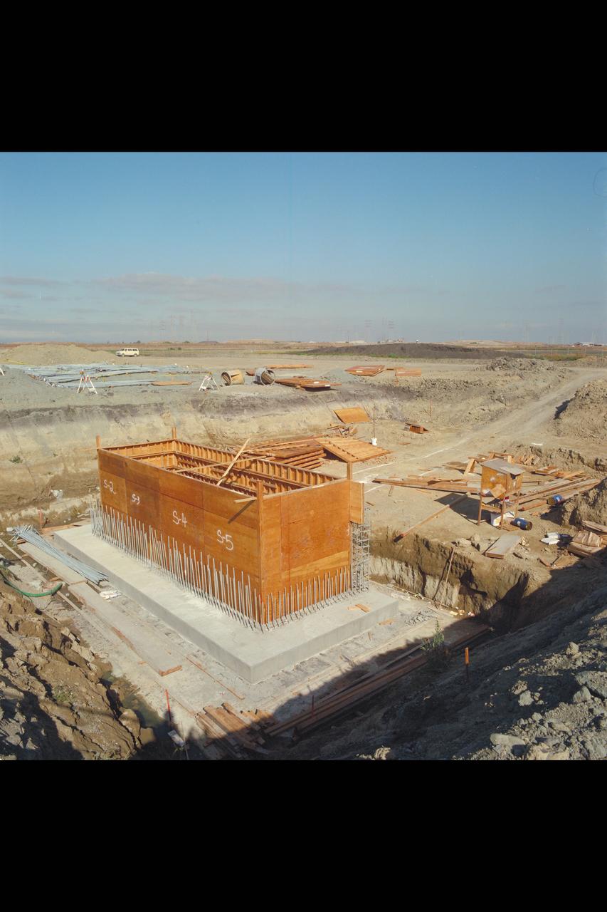 N-258 NAS (Numerical Aerodynamic Simulation) Facility, Roof Top Aerials of construction site, framing