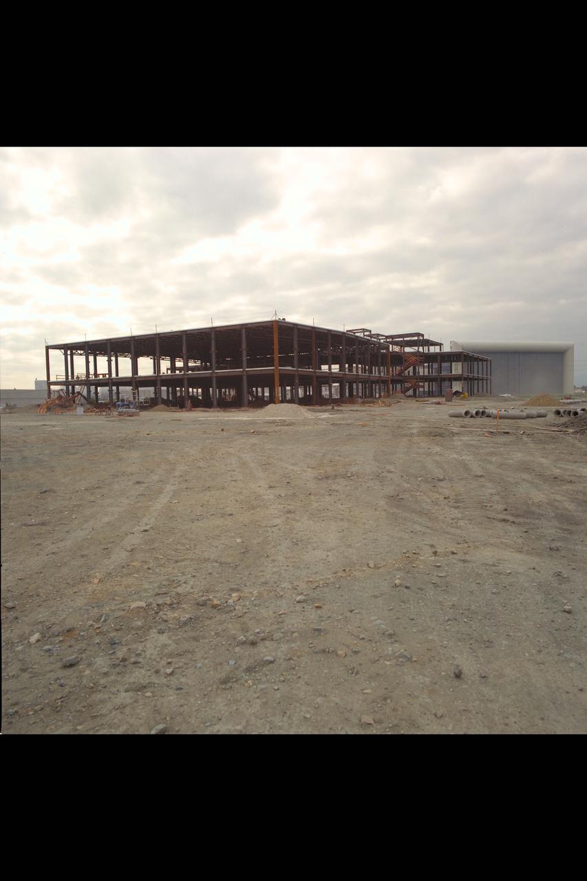 N-258 NAS (Numerical Aerodynamic Simulation) Facility, Roof Top Aerials of construction site, framing