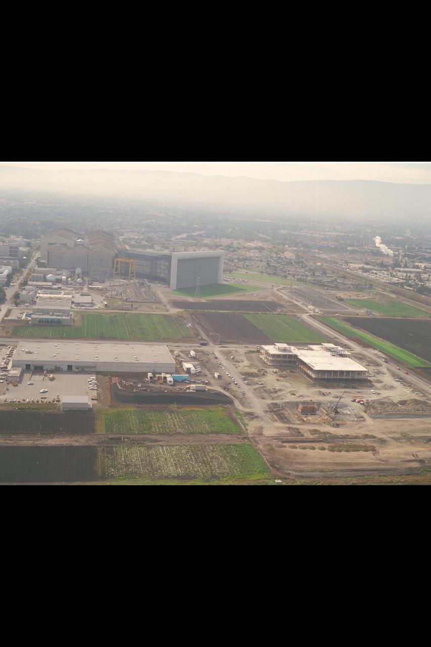 N-258 NAS (Numerical Aerodynamic Simulation) Facility, Aerials of construction site, framing