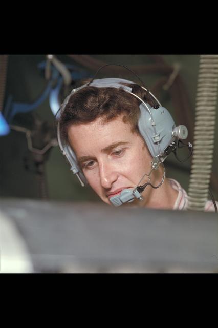 NASA image: ARC-1986-AC86-0625-1