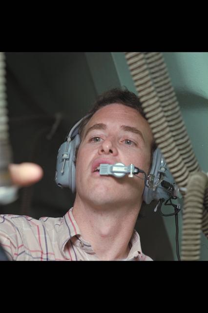 NASA image: ARC-1986-AC86-0625-2