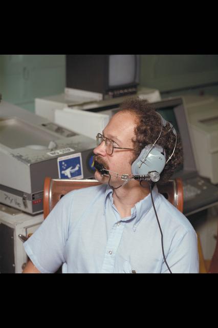 NASA image: ARC-1986-AC86-0625-7