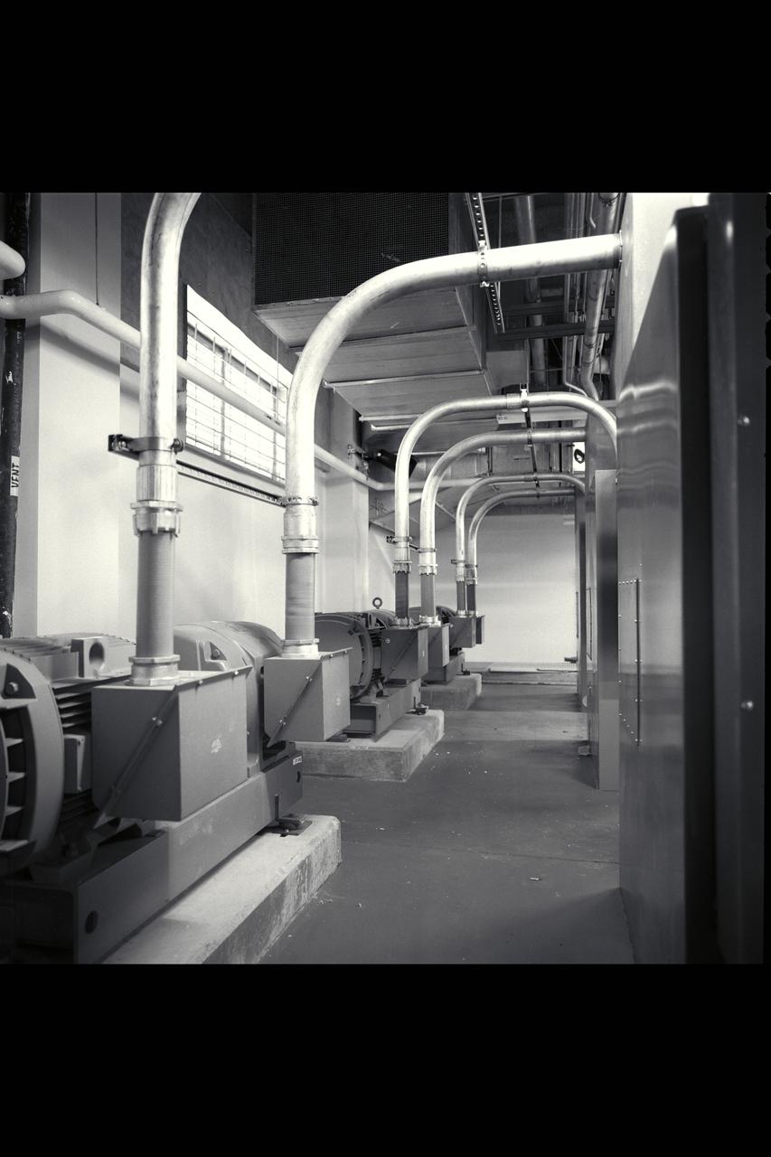 N-258 NAS Facility air conditioner power units (construction)