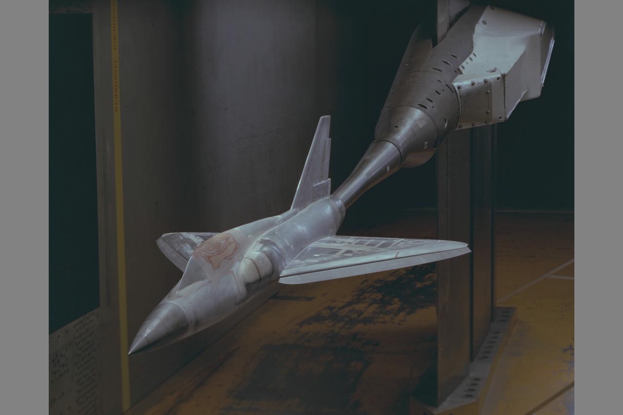 F-106 model testing in 6ft w.t. test-050-1-66