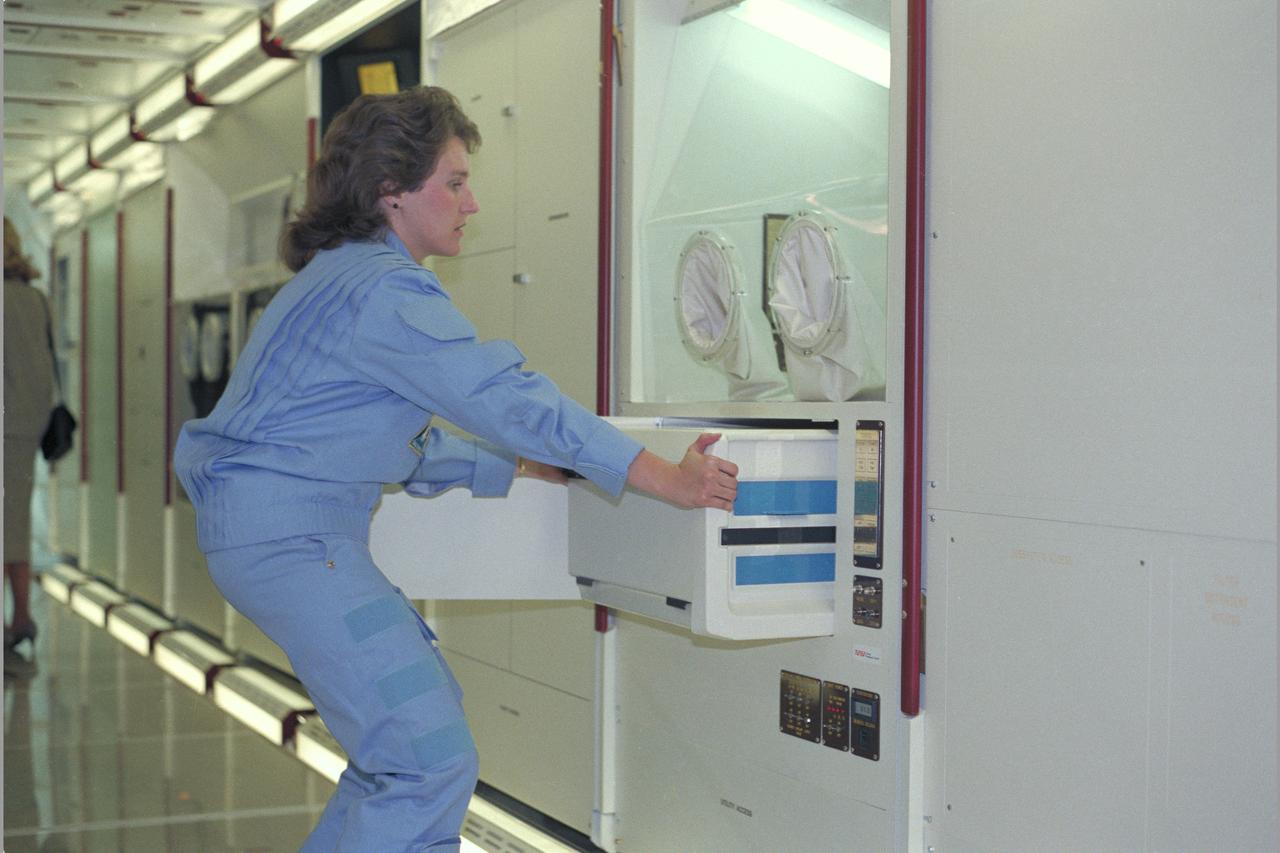 ISF Space Station Mock up @ MAFC  (McGowen)