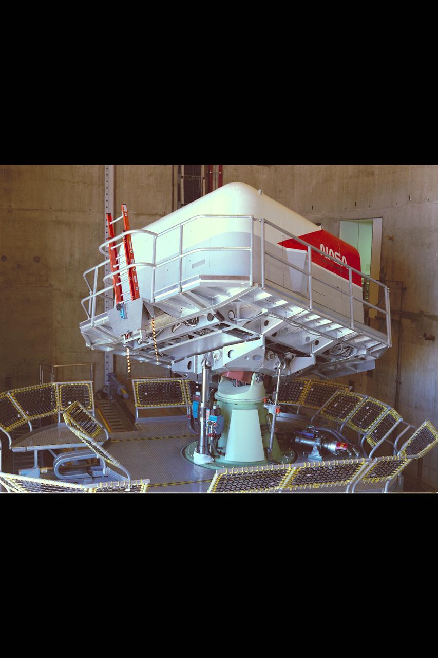 Vertical Motion Simulator (VMS) showing a Space Shuttle configuration