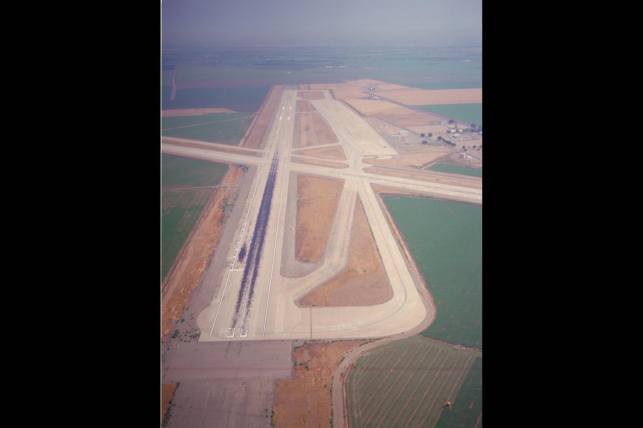 Crows Landing runway approach