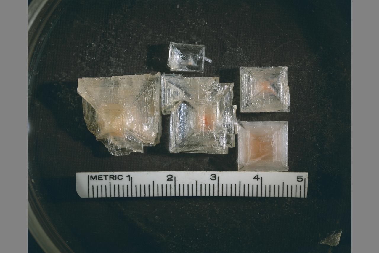 Salt crystal formations