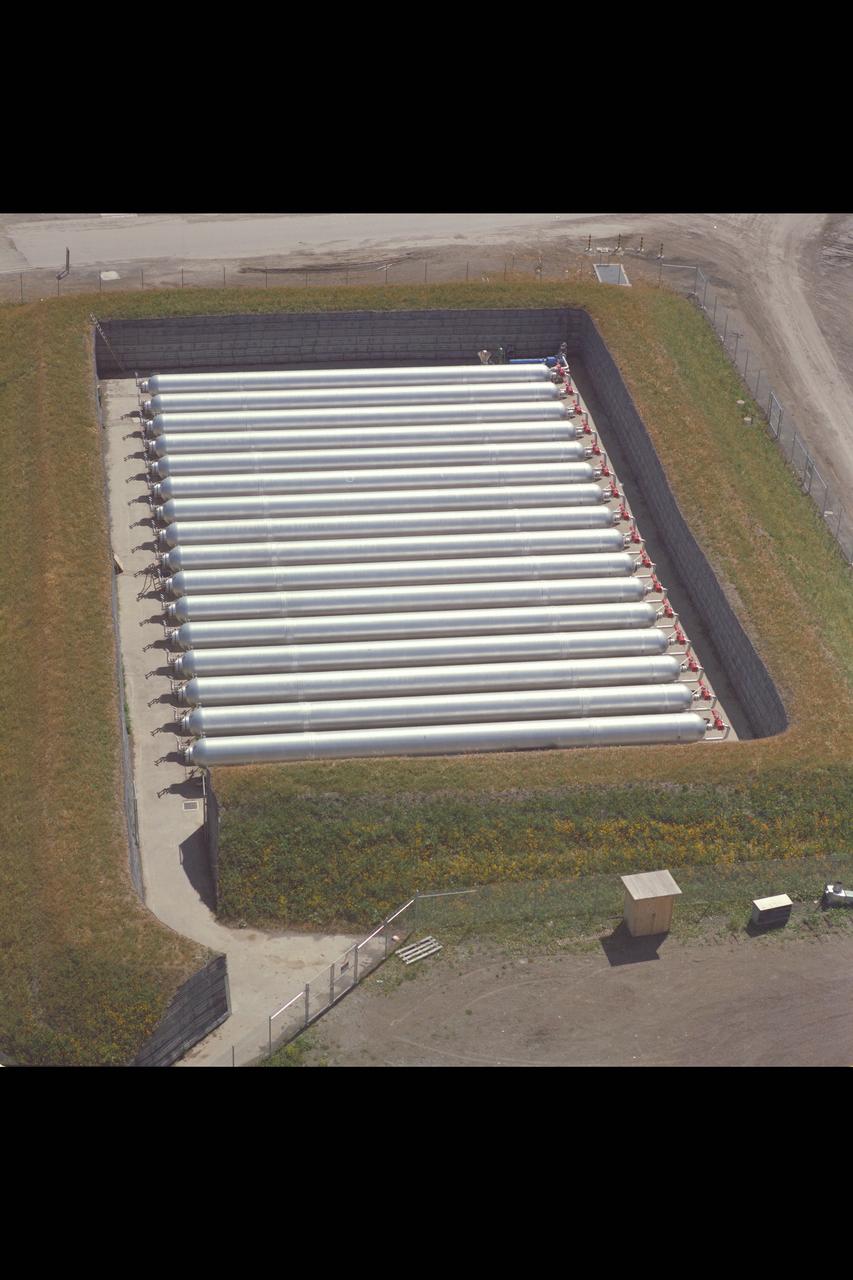 Ames Aerials:  N-250A High Pressure Air Storage Facility