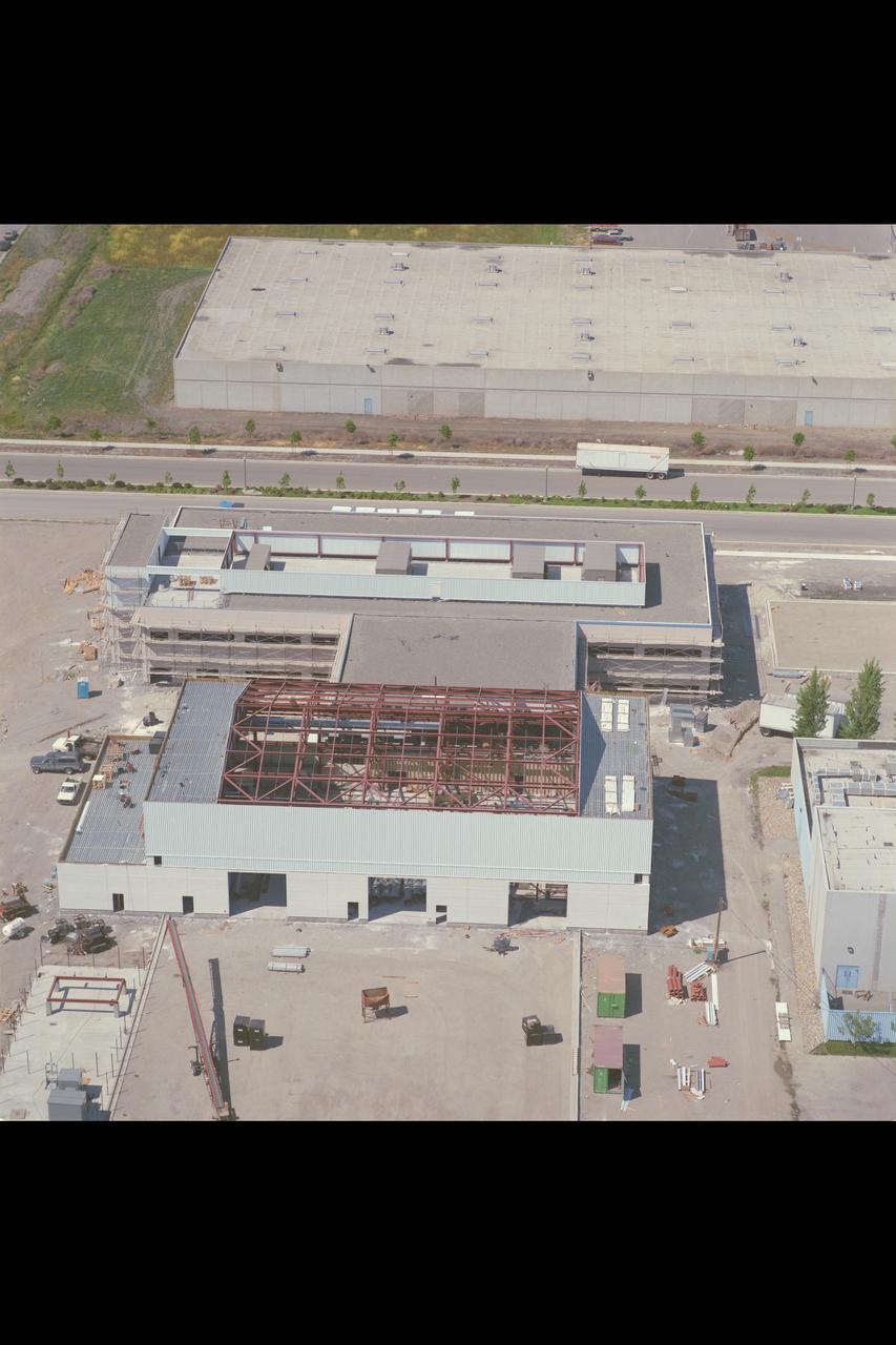 Ames Aerials: N-262 & N-269 under construction