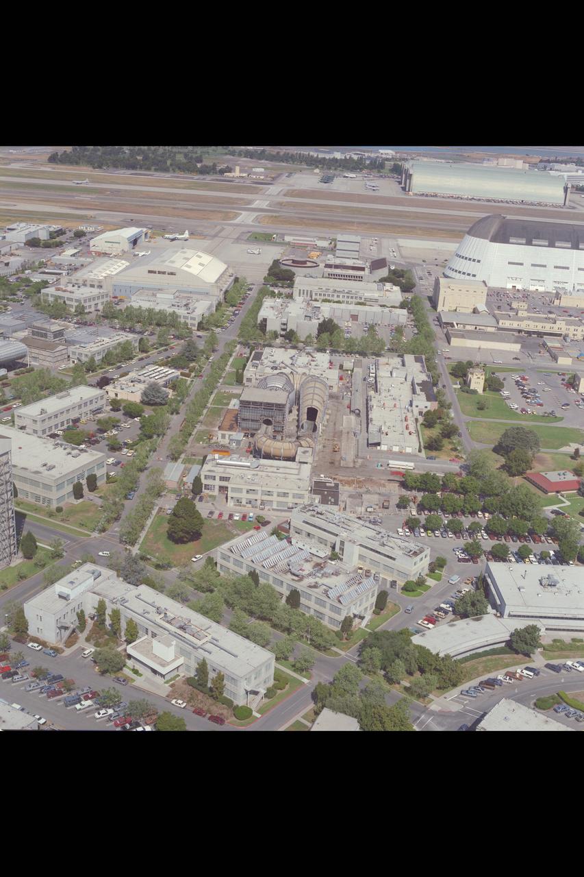 Ames Aerials: N-203, N-204, N-206 looking east